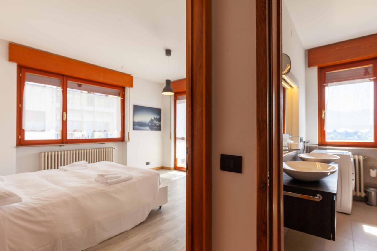 Attico Panoramico In Centro - Civetta Apartman Belluno Kültér fotó