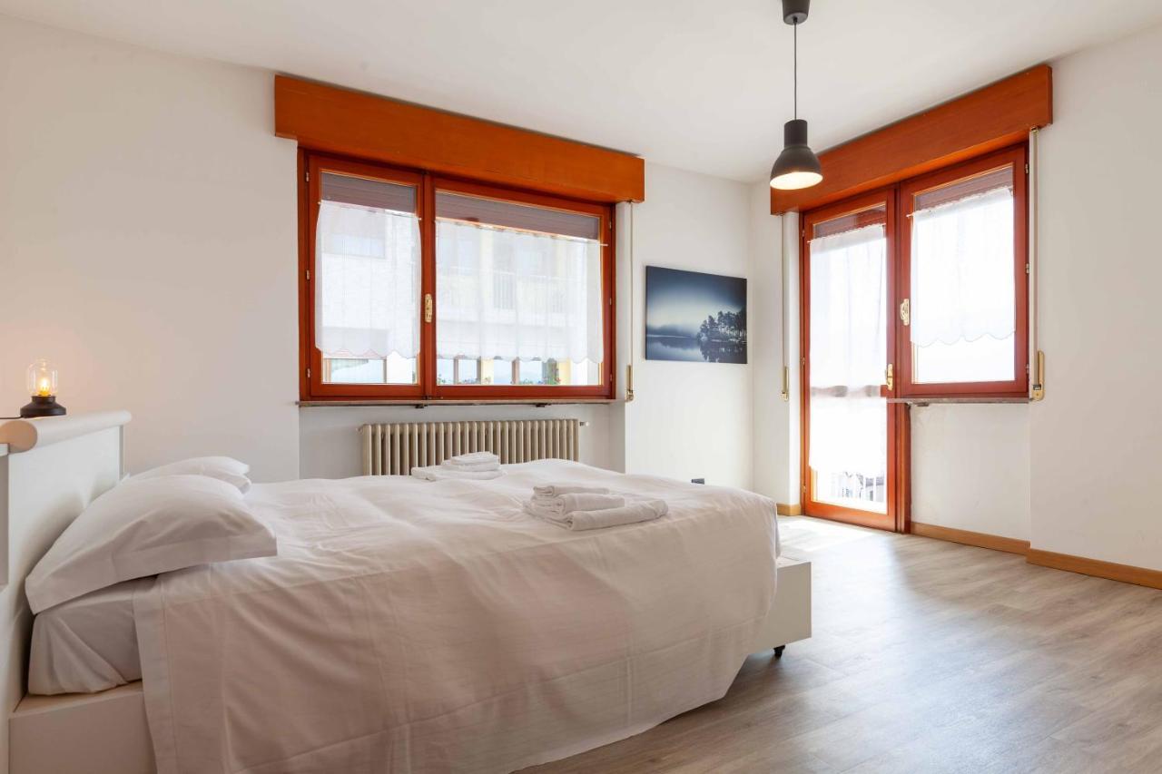 Attico Panoramico In Centro - Civetta Apartman Belluno Kültér fotó
